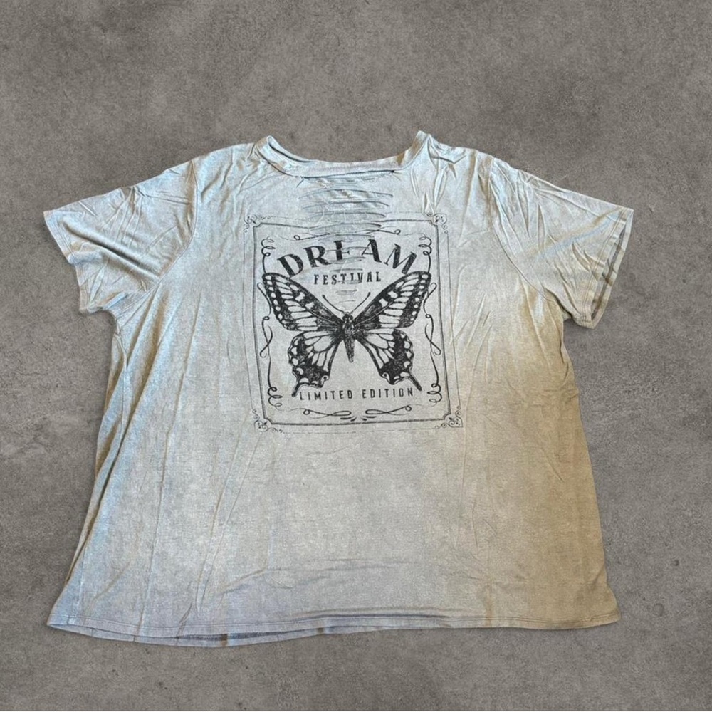 Distressed Dream Festival Graphic T-Shirt